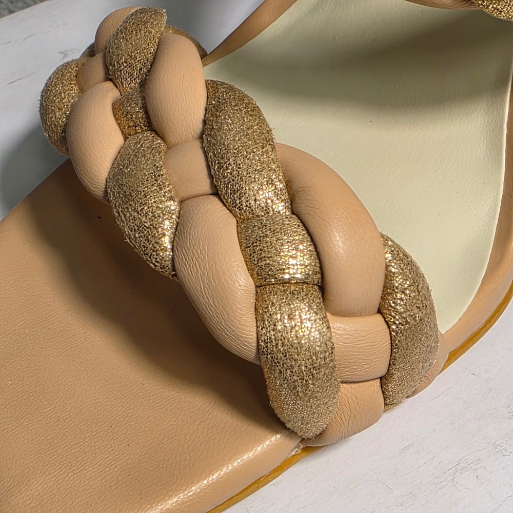 Dolce Vita Nude Gold Braided Block Heel Slide Sandal Square Toe Womens 9 New - Picture 4 of 8